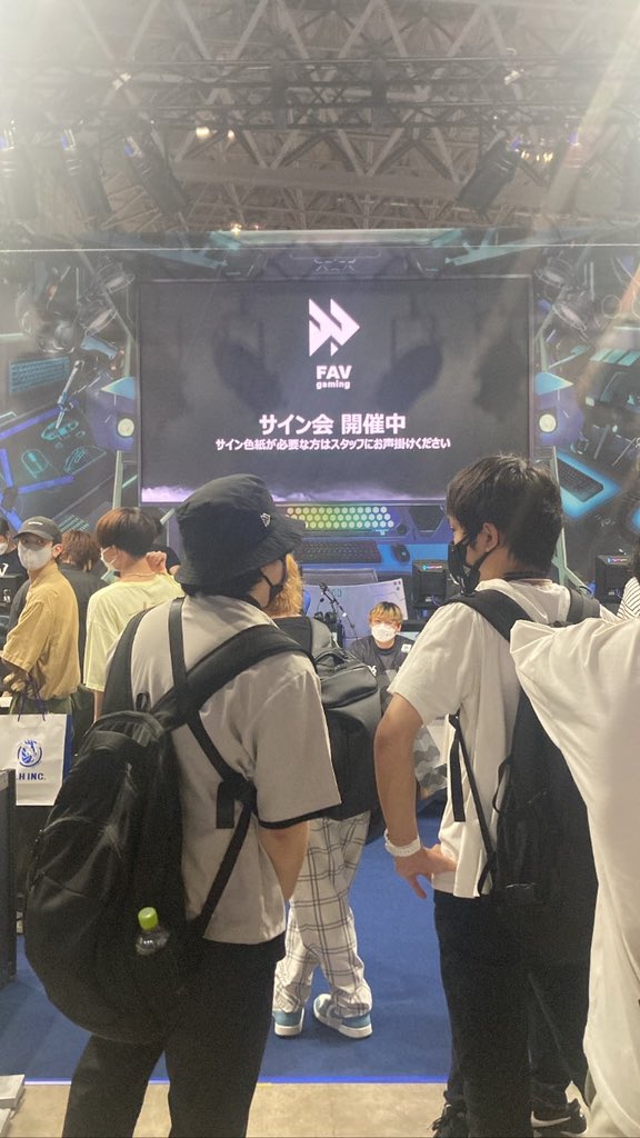 MinaNo__c's tweet photo. #TGS2022 #ELECOMGamingVcustom https://t.co/xRQAZ0KD8D