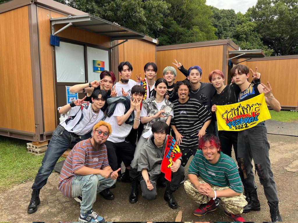 riiison's tweet photo. ワンチャンフェスで迅推し一同「迅のハートがWANIMAさんに無視されてて悲しい😭😂」てなってたの、過保護オタクのただの早とちりすぎて笑うし、ドラマ名発表されてない時から自分でてないのにこっそり番宣する推し、シゴデキ過ぎて誇らしい。　#コンビニヒーローズ　#INI https://t.co/Sh3msAAX5U