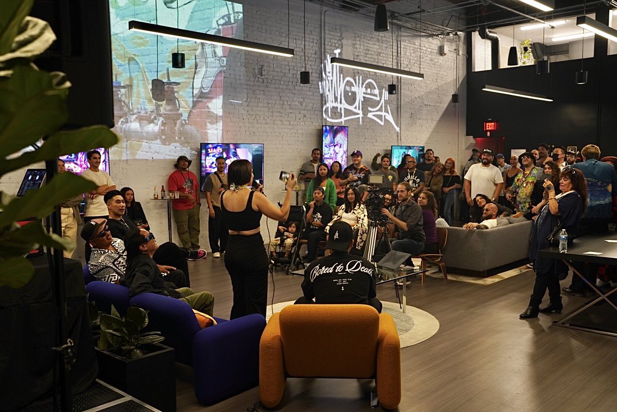 jpeg prty 🎈 tweet media