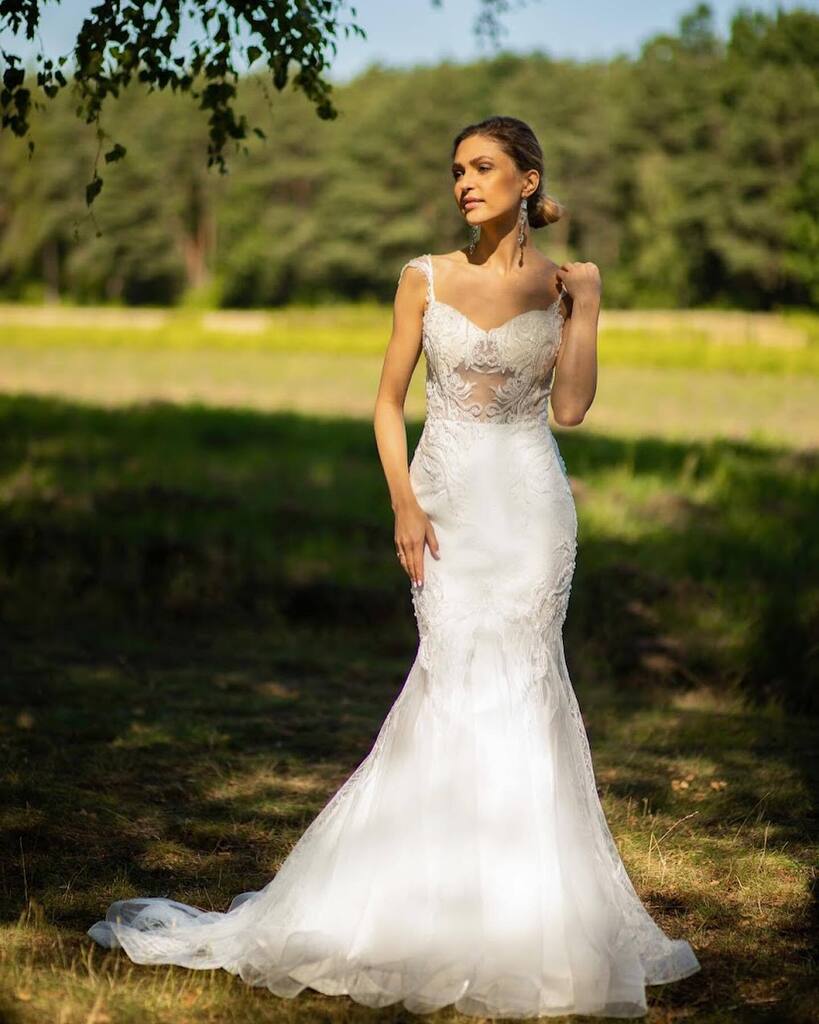 RelevanceBridal's tweet photo. 🤍model: MALIA
Zdjęcia wszystkich modeli z naszej najnowszej kolekcji “Adventure” już niedługo dostępne będą na stronie https://t.co/Tm3OAVhQSZ
Zapraszamy🤍🤍
#wesele #weddingdress #wedding #sukniaslubna #relevancebridal #bride #bridalstyle #inwhite https://t.co/9fwFnG1vjF https://t.co/p9gGH634yY