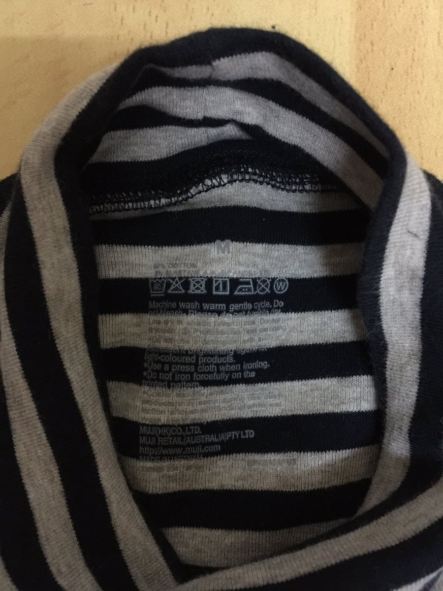 88pttt's tweet photo. #ส่งต่อเสื้อผ้า  Uniqlo ไม่เคยใส่ซื้อไซส์ผิด 120 ส่งฟรี m อก34 ยาว23  ยืดได้เยอะผ้านุ่ม #เสื้อผ้ามือสองสภาพดี #เสื้อผ้ามือ2 #โล๊ะตู้เสื้อผ้ามือสอง #uniqloมือสอง #UniqloThailand #UNIQLO https://t.co/KmYq6Pzkw2