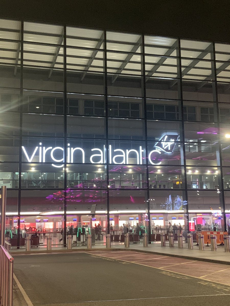 Here we go!  <a href="/UniNorthants/">UniofNorthampton</a> Advertising &amp; Digital Marketing/Marketing students heading to New York for study trip #uonNYtrip 🇺🇸✈️ on <a href="/virginatlantic/">virginatlantic</a> this morning

#AdStudents #studytour #advertisingweek