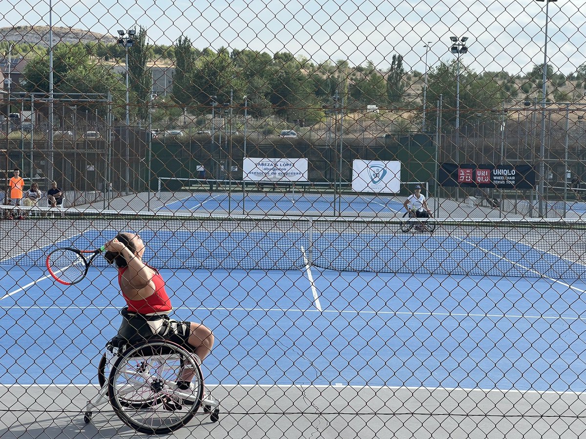 tatirascon's tweet photo. @OpenRivasTSR  en juego las finales del VII Open '@Fundacion_ONCE - Ciudad de Rivas' de tenis en silla de ruedas. https://t.co/BD1yZUMzdT