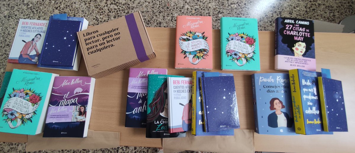 Ya están preparados los lotes para los ganadores del concurso de escritura exprés. #románticaOrpesa