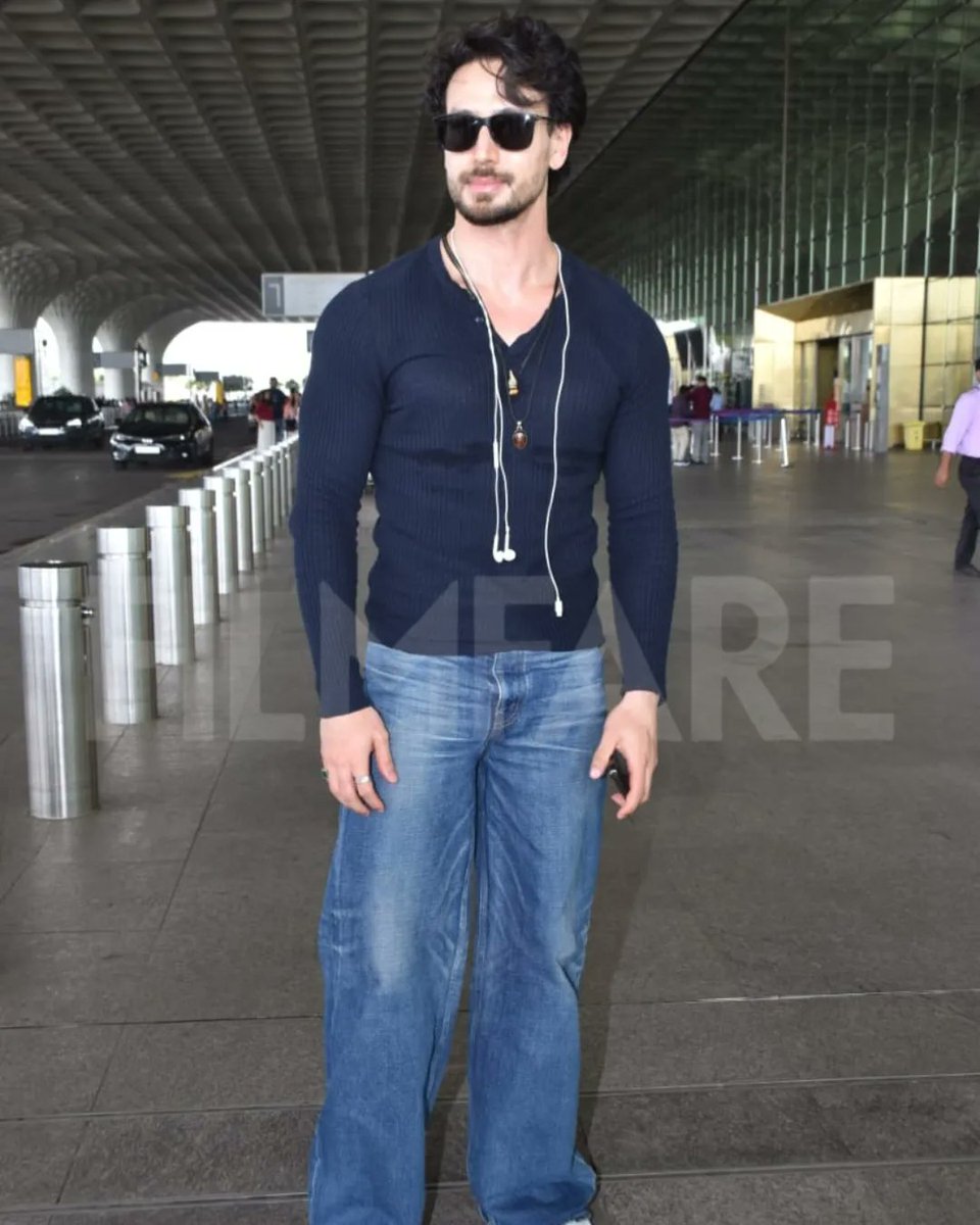 TheTSWorld's tweet photo. 🤩🥳🤩
@iTIGERSHROFF @TeamTIGERSHROFF https://t.co/hmwtpviEjb