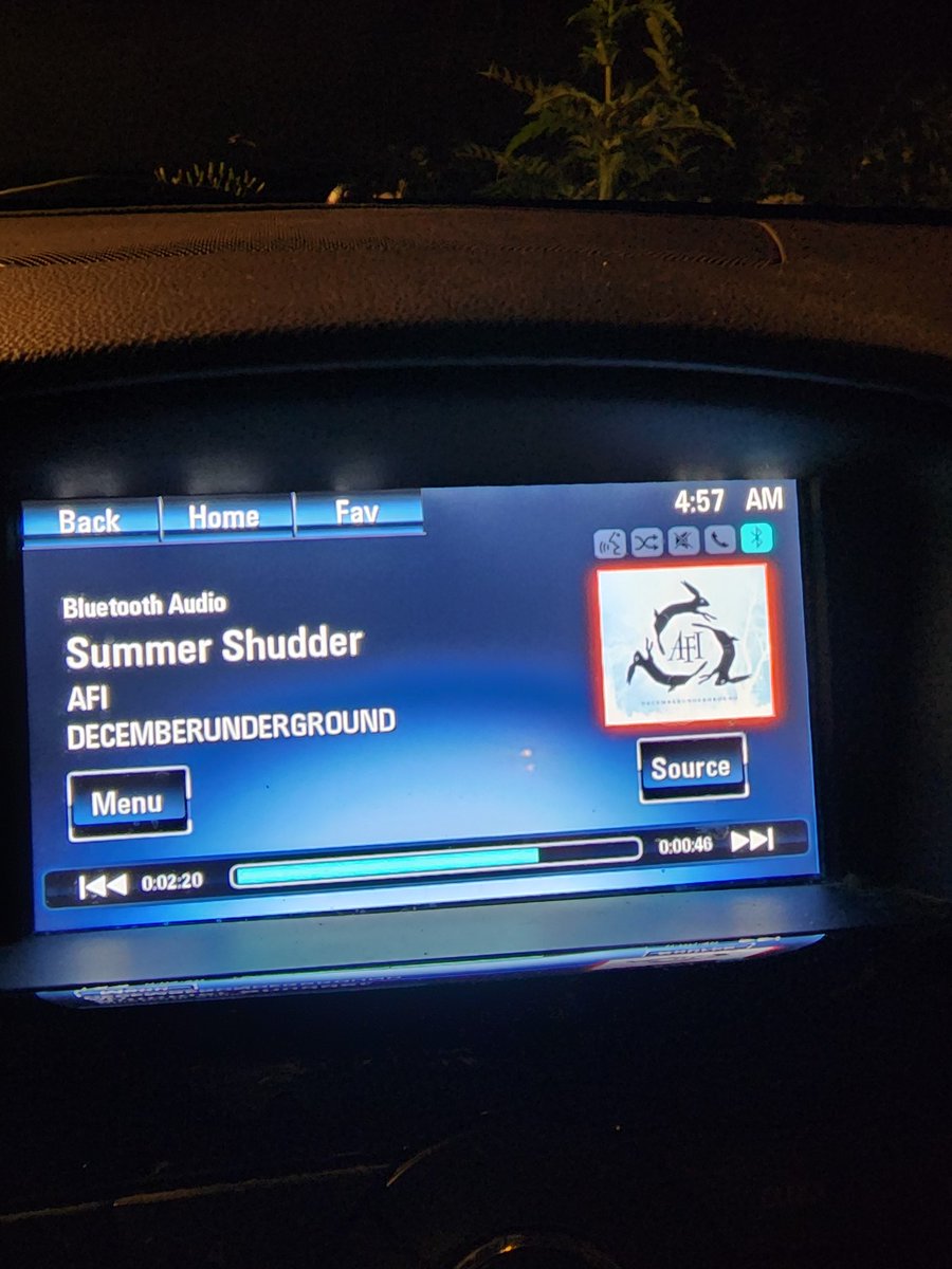 daniel102485's tweet photo. This popped up on my way home tonight. God damn I miss you, Bethany https://t.co/92Ln7Ds6tp