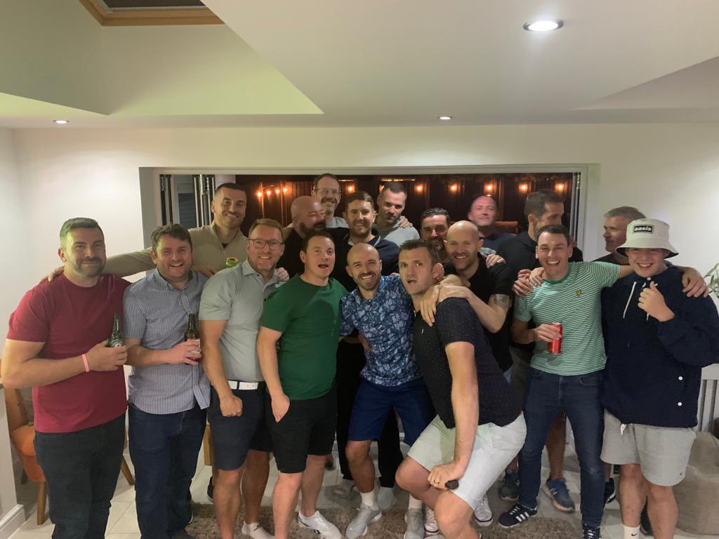 Ashley Cox tweet media