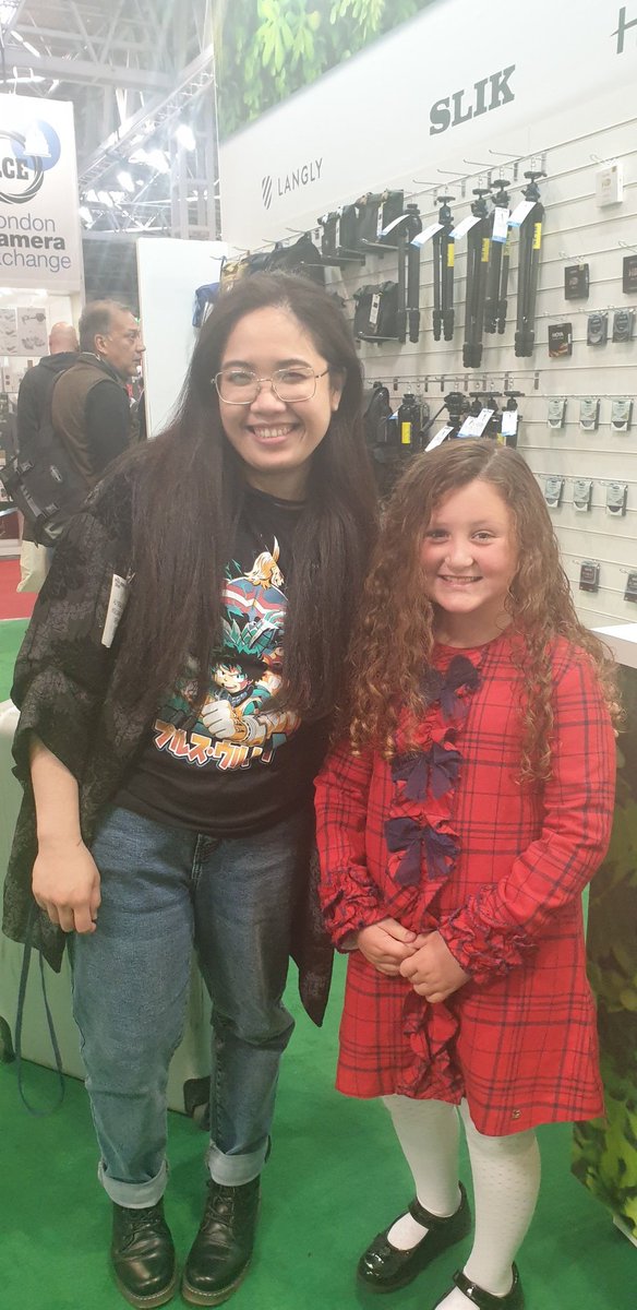 HoldanBlog's tweet photo. Big thanks to Holdan's Sales Office Assistant Sian and her daughter Sofia for helping our #holdanambassador @alyssazed on her live stage demo yesterday! 
Was such a fab presentation well done ladies! 📸😎💖

#TPS2022 #livephotostage #photography #samyang https://t.co/tQpBukSaCr