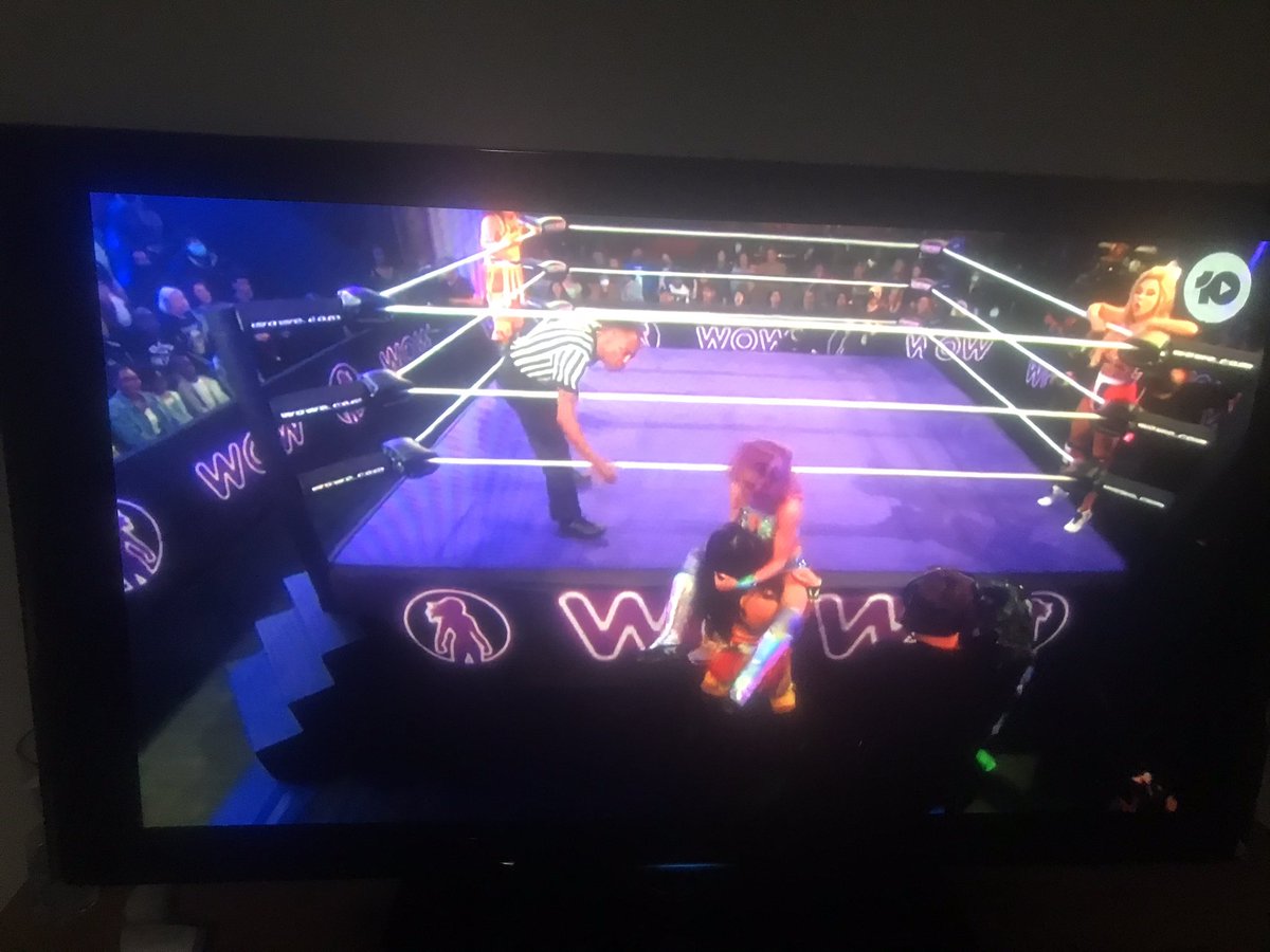 Spandex_Pod's tweet photo. My old mate @StephenADickey and living legend @TheAJMendez calling all the action of @wowsuperheroes Australian TV debut on @Channel10AU 

#WomensWrestling https://t.co/rAXTun5UuH
