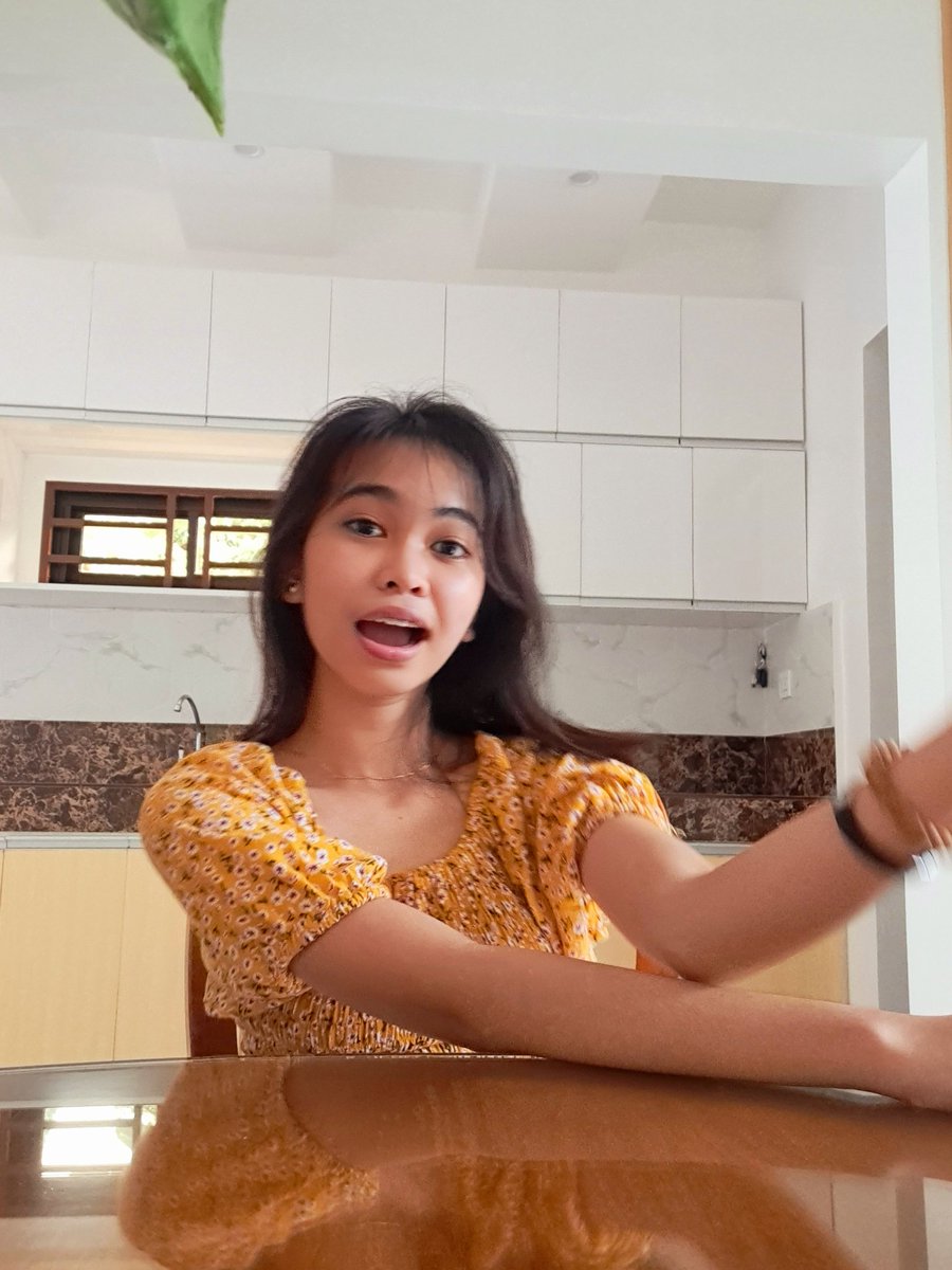 189files's tweet image. birthday selca 🤍🌷