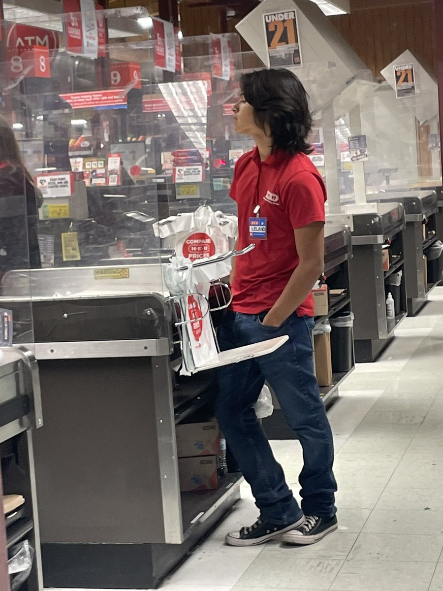 jacque_guedea's tweet photo. Best Bagger and also my handsome son!! Love u Leland 💓 @HEB https://t.co/ozr5u8Q4OY