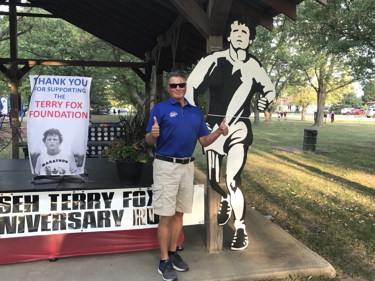 My pleasure to once again emcee The Terry Fox ⁦<a href="/TerryFoxRunTec/">Tecumseh TerryFoxRun</a>⁩ here in ⁦<a href="/TownofTecumseh/">Town of Tecumseh</a>⁩