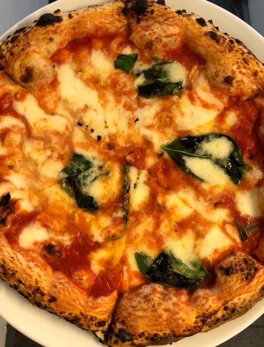 Our Classic Margherita Pizza

#powercrust #powercrustpizza #pizzamargherita #margheritapizza #pizzalovers