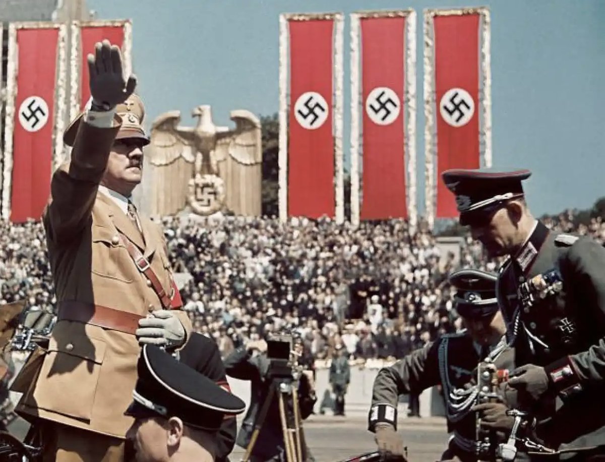anluma99's tweet photo. Los directivos de BBVA y Minersa continúan negándose a reconocer y pedir perdón por el pasado de colaboracionismo de sus empresas con el régimen nazi. https://t.co/bmBJBwybGo