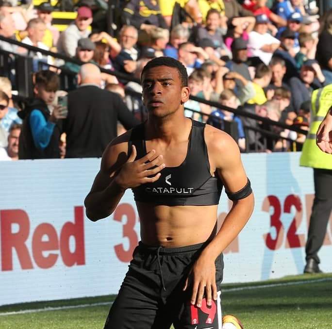 Buenos días😍⚡❤🤍