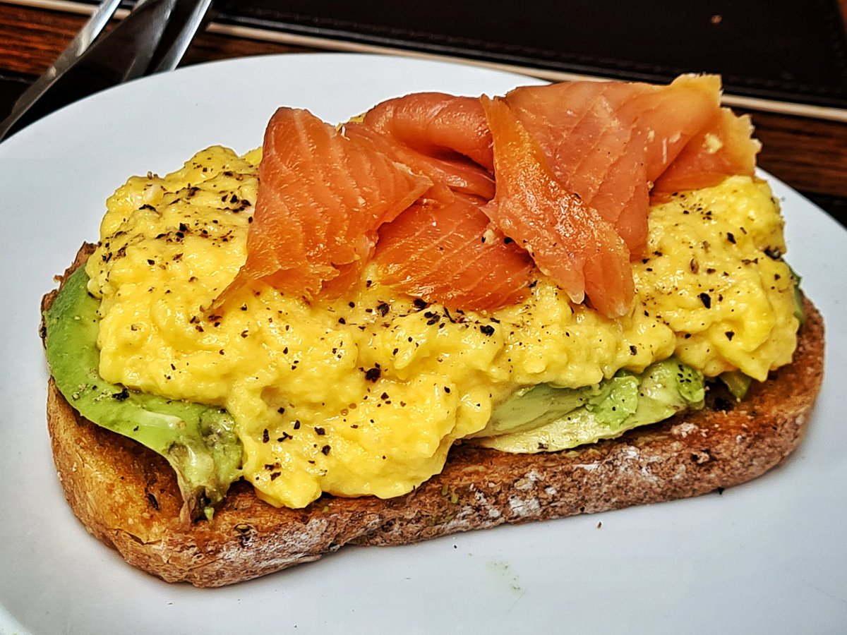 Storage_Mark's tweet photo. Sunny Sunday morning brunch in the gaff. π
Sunshine on a plate! βοΈπ€©
.
#FuelForFun #Foodie #FoodNerd #WannabeChef #WakeyWakeyRiseAndShine #ItsTheLittleThings #Gratitude #DownTime #Recovery https://t.co/p52gfnMpsq