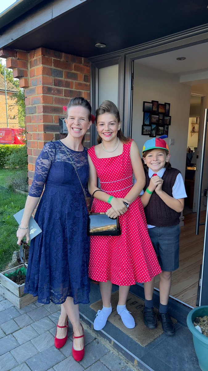 hilarywetherell's tweet photo. The best of weekends @goodwoodrevival @lambswickapple @JoStrang2 @SimoninSussex ♥️🏎️🚙 https://t.co/3wkNGDYL5p