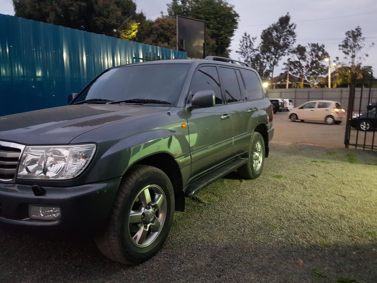 Mint_Car_Tint's tweet photo. Doing what we do best "Tinting"
MINT CAR TINT,gives you comfort.
Call:0725652520
📍Thika road,Roysambu,Mirema Drive,1st avenue.
#cartintingkenya #llumarwindowfilm #3mwindowfilm #cartintingroysambu #cartintingthikaroad #cartintingkasarani #cartintingnairobi #mintcartint #minted https://t.co/urpLHasGUR