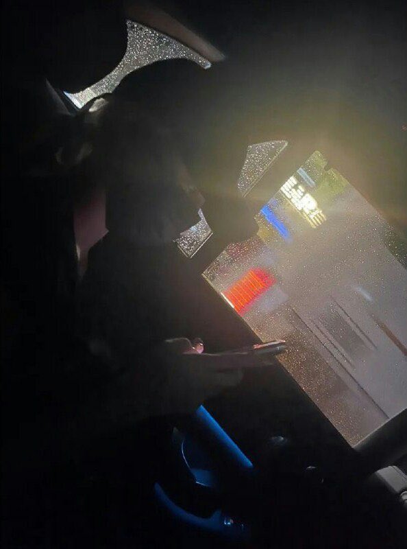 gidle___ir's tweet photo. 🐺آپدیت یونیورس شوهوا🐺
—
اخیرا مودش اینجوریه
—
@G_I_DLE
#SHUHUA #여자아이들 #슈화 https://t.co/m6gfhrgBdL