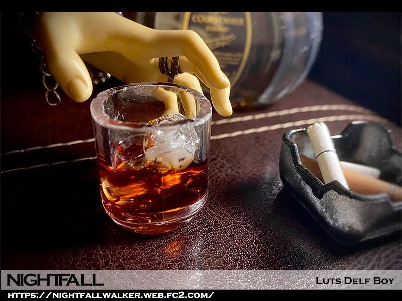 nightfall_bjd's tweet photo. ドールサイズ ウィスキーグラス🥃 (´∀`)
お求めはこちらに:
https://t.co/x91FMT1U06
whisky glass for #BJD :3 click and shop🛍
#dollfiedream #ドルフィードリーム #DD #SD #dollprops #ミニチュア #props #BJD #ドール #superdollfie #smartdoll
#nightfall_小道具 https://t.co/1JFWQScWTA