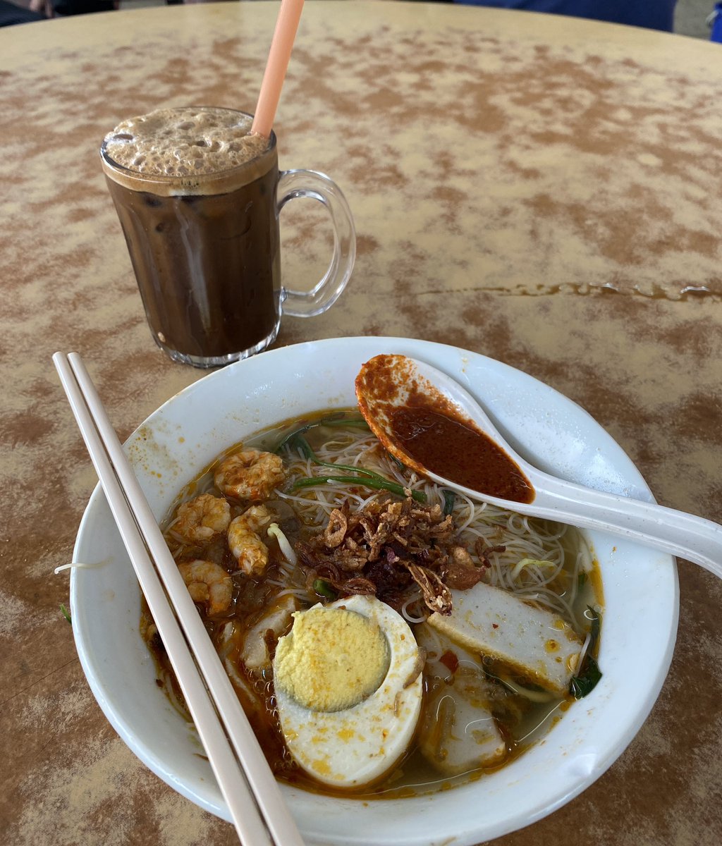 GE! Prawn mee + kopi ice