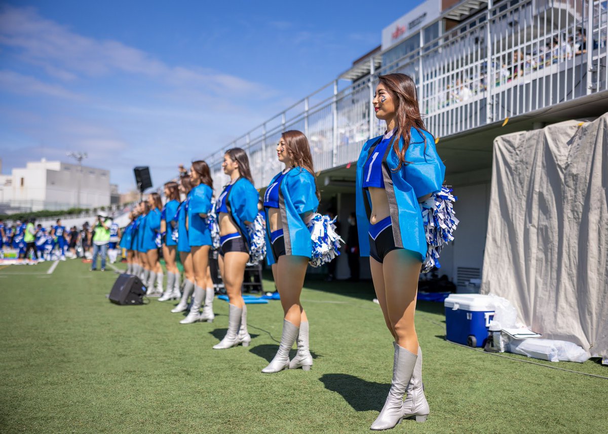 BigBlue_cheer's tweet photo. \\Sideline Smiles with BBC..🏈💙//
#BIGBLUEcheerleaders #BBC2022
#IBM #BIGBLUE #IBMBIGBLUE #BBC
#cheer #cheerleader #americanfootball #NFL #Xleague #Japan
#BBFamily #BBCChannel
#アメフト #アメリカンフットボール
#社会人アメフト #Xリーグ #ビッグブルー #チアリーダー https://t.co/sE1XF15tiA