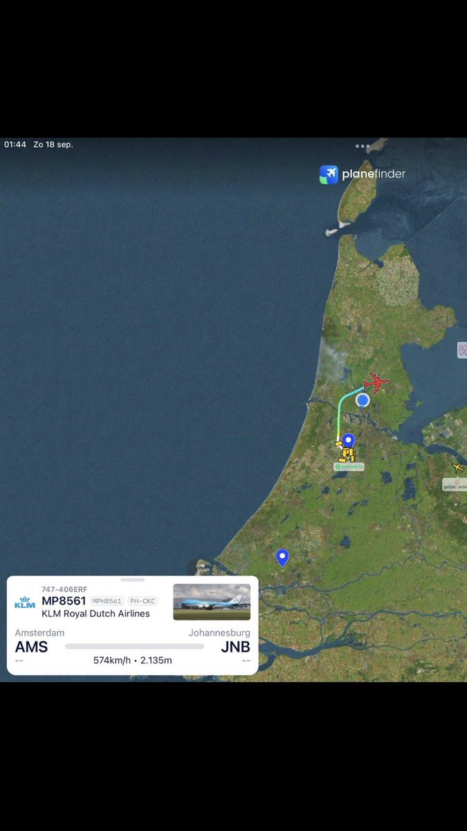 sopsax4's tweet photo. @SchipholWatch Deze kwam ook op een gezellig tijdstip over vannacht :( https://t.co/z90MQwWAha