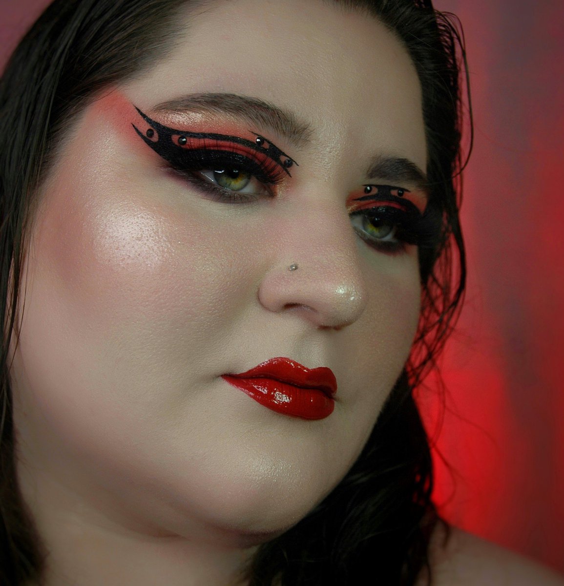 makemirup's tweet photo. @beautybay Instagram &amp; tiktok: @makemirup

Omg, i love that! It wil be a dream for me 🥰 https://t.co/OaklmCxU60