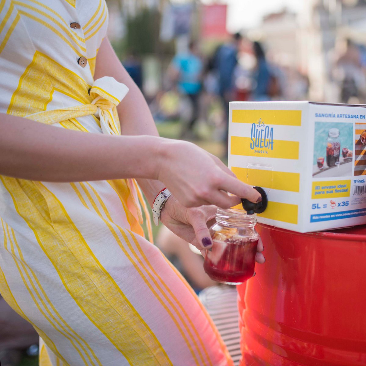 Democratic Wines tweet media