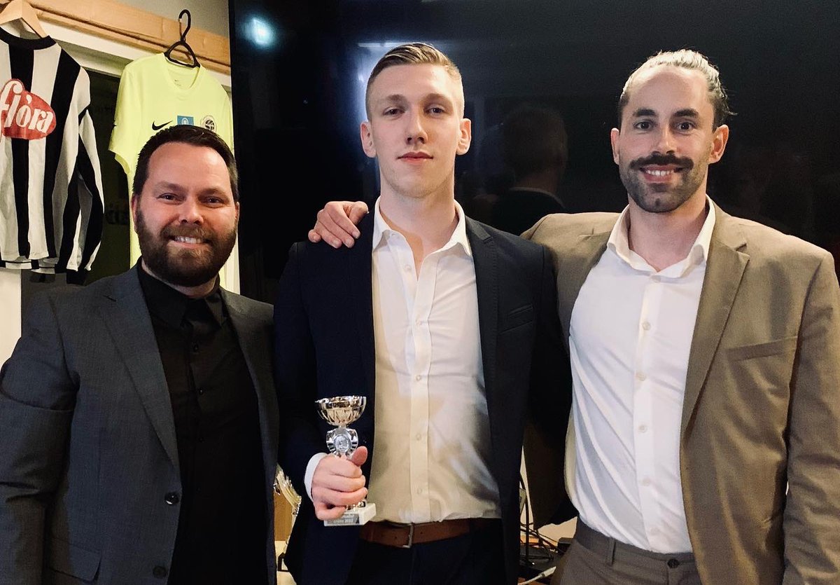 Lokahóf Magna 🏆

Besti leikmaður Magna tímabilið 2022

🥇 Arkadiusz Jan Grzelak
🥈 Steinar Adolf Arnþórsson
🥉Kristófer Óskar Óskarsson

Efnilegastur:
Kári Gautason

Markakóngur:
Kristófer Óskar Óskarsson

Magnamaður ársins:
Jón Þorri Hermannsson

#ástríðan #fotboltinet