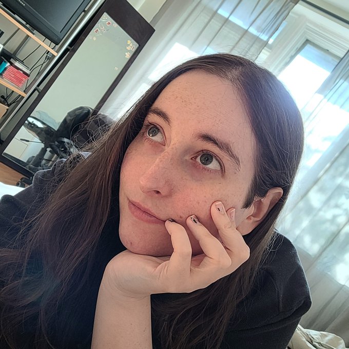 I can't see a thing without my glasses lol. Retweet if you think I'm pretty without em tho! https://t<a href="/tag/buzzcut"class="tags"><span>#buzzcut</span></a>