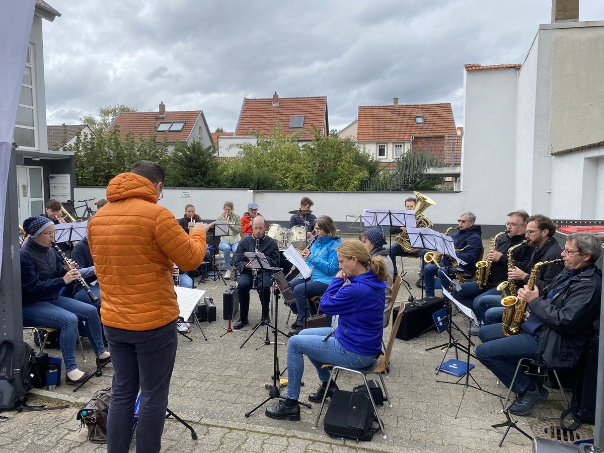 Musikalischer #Frühschoppen auf der Marienborner Kerb! Vielen Dank an den #Musikverein #Marienborn.
