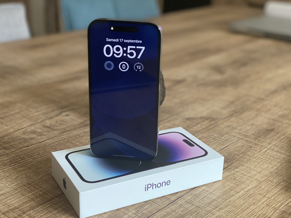 TNetens's tweet image. Quel plaisir ce nouvel iPhone 14 Pro 🥰. Retrouvez mes premières impressions sur @Belgium_iPhone 👇 

belgium-iphone.lesoir.be/2022/09/17/iph… 

#iPhone14Pro #Apple #DynamicIsland #AlwaysOnDisplay #ShotOniPhone