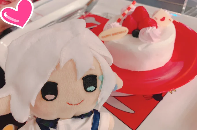 お誕生日の自機にケーキ〜 