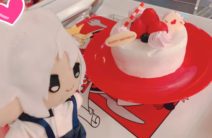 お誕生日の自機にケーキ〜 