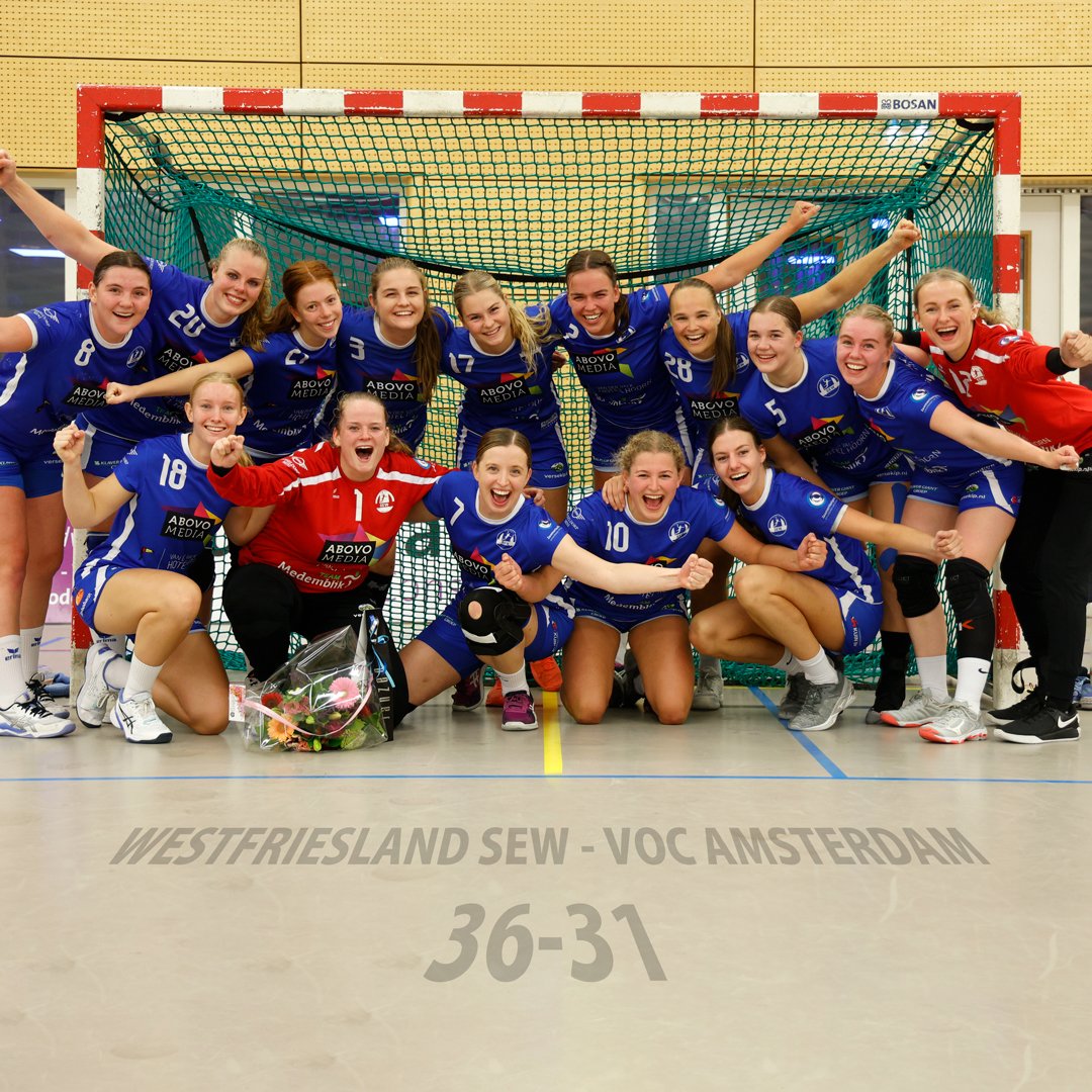 WF_SEW's tweet photo. Heerlijke foto's om deze grijze zondag een beetje kleur te geven. Enjoy!

Westfriesland SEW - VOC Amsterdam: 36-31

📸 Gerben de Groot
💙💙💙 https://t.co/LDMLv1xrgf