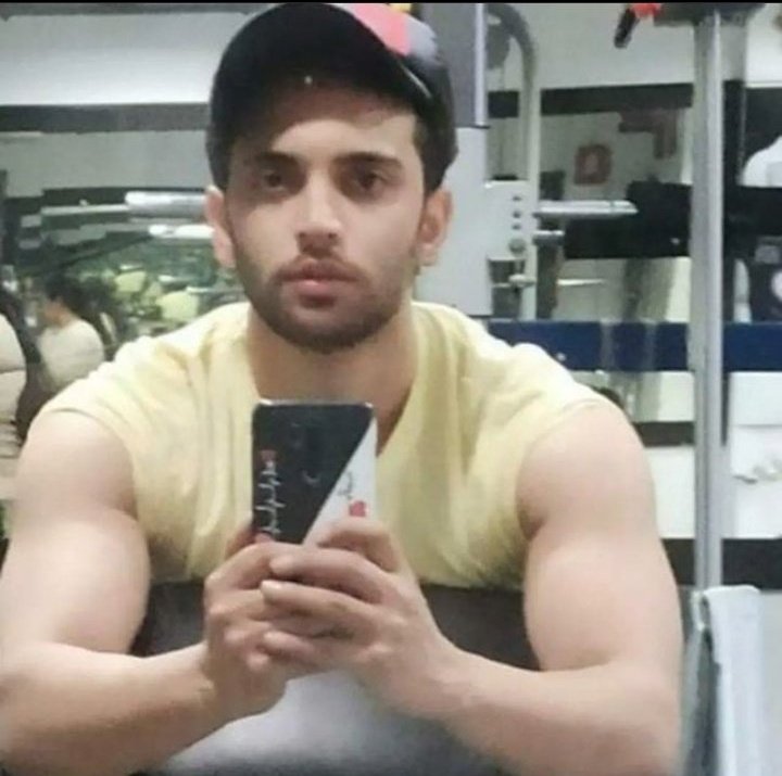 Officialok333's tweet photo. This Guy is Involved in the scandel 
Arrest him immediately 
#chandigarhuniversity
#justiceforCUgirls https://t.co/Zq1ut2hQJC