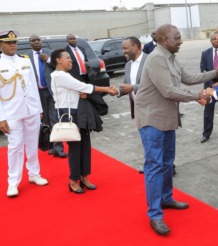 Africa Updates on Twitter: