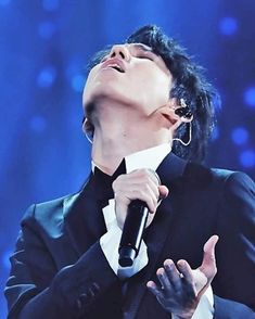 AhauYukiko's tweet photo. @SabineLuhs @BettinaDear @dimash_official @GGGBoxing I agree Dear @SabineLuhs ! Dimash turned the national Anthem into a musical masterpiece!! He is just one of a kind artist!! @dimash_official #DimashQudaibergen https://t.co/oM4QWwCRfe
