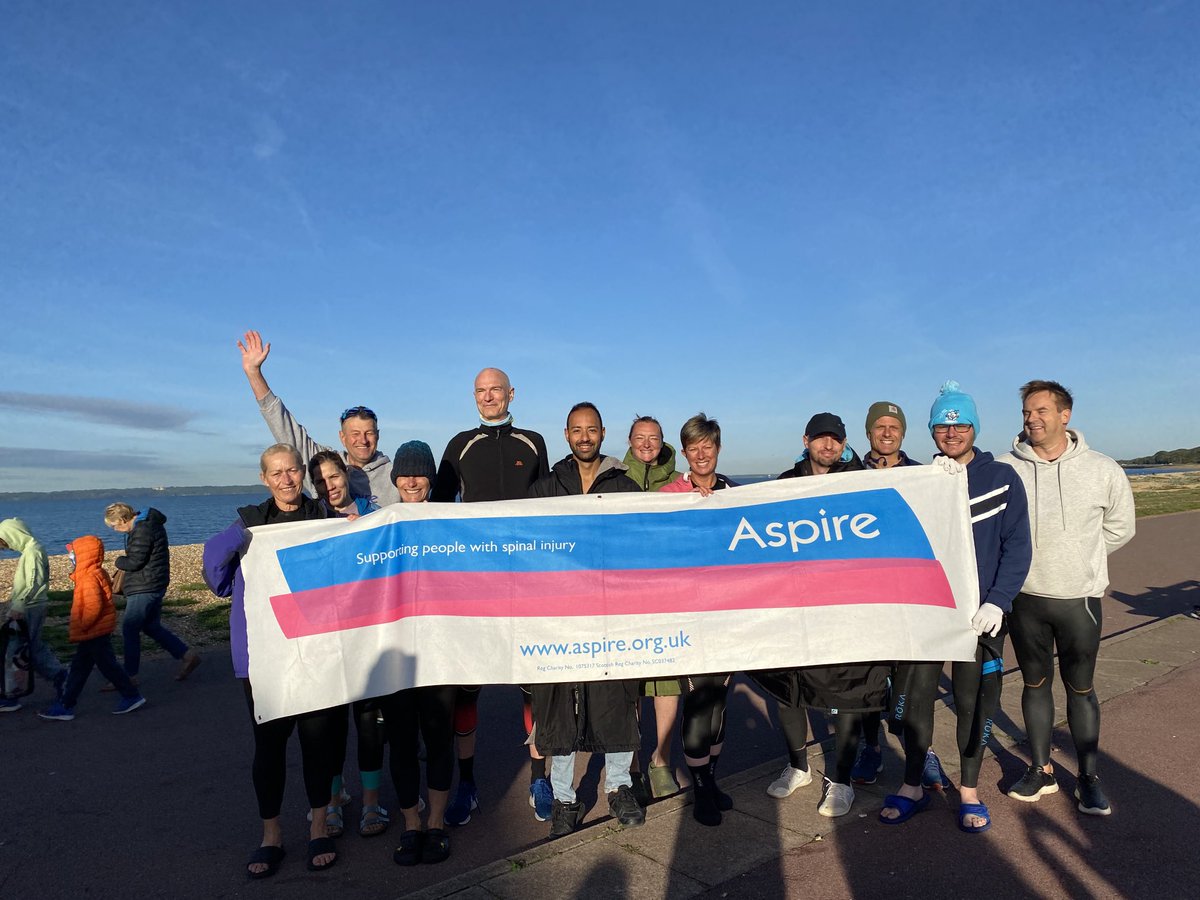 peterrollob's tweet photo. Great weather in the Solent today, for a successful swim to the IOW. Thx to everyone for donating so generously to AspireUK - a superb charity supporting people with spinal injuries!! ⁦@AspireCharity⁩ ⁦@sheppertonswim⁩ ⁦⁦⁦@yondasports⁩ https://t.co/khQOMrKQ0V