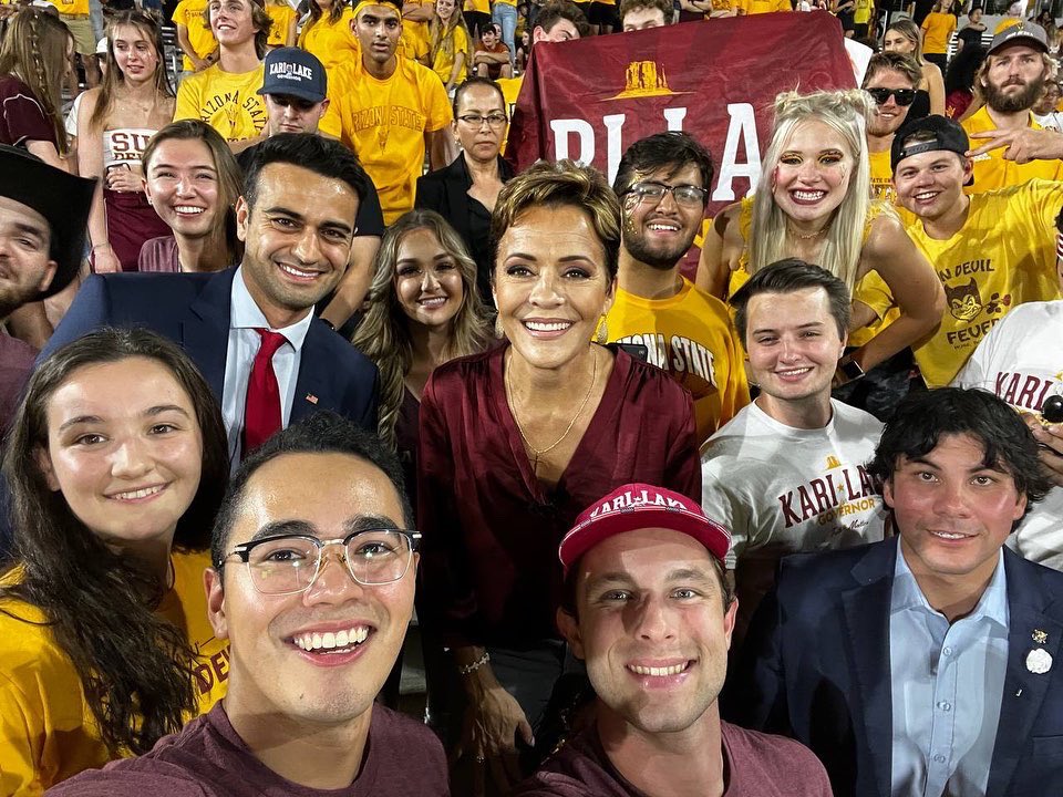 Students for Kari Lake tweet media