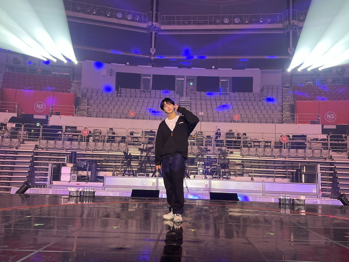 _enhaluvss's tweet photo. Actualización Weverse

Trad: Gracias engene por estos dos días, estuve muy, muy feliz ❤️
Siempre quiero darte las gracias
Te amo mucho ❤️
Ya han pasado 2 años desde que se formó Enhypen..
El tiempo parece ir tan rápido
(+) https://t.co/HzjP1GQSb9