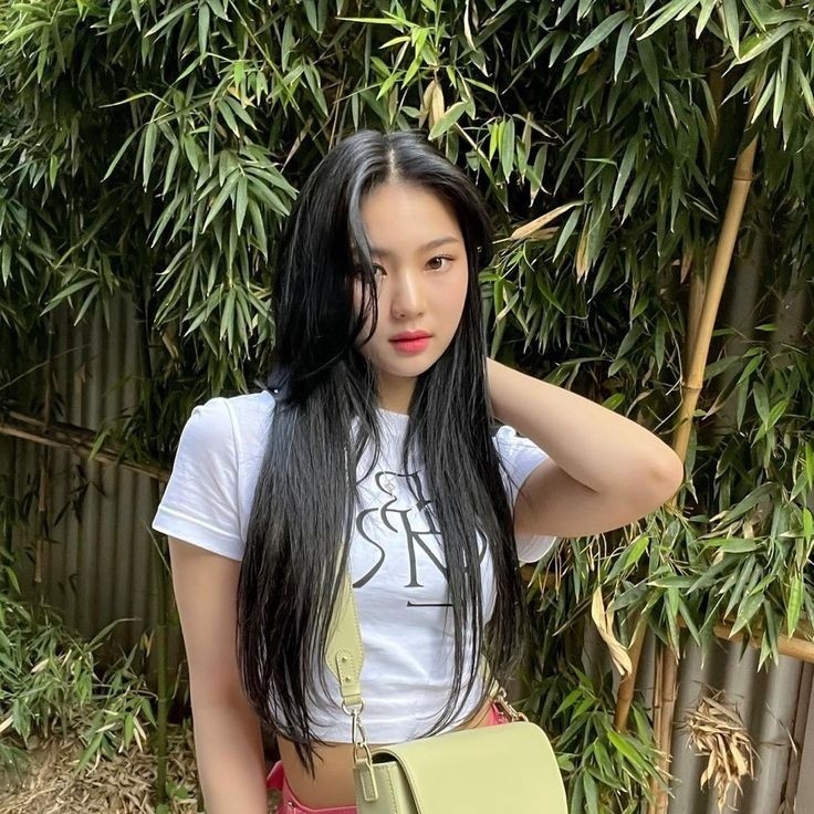 ⠀⠀⠀
⠀⠀드디어 쉬는 날이에요! 🤍 ⠀⠀⠀
⠀⠀⠀⠀⠀