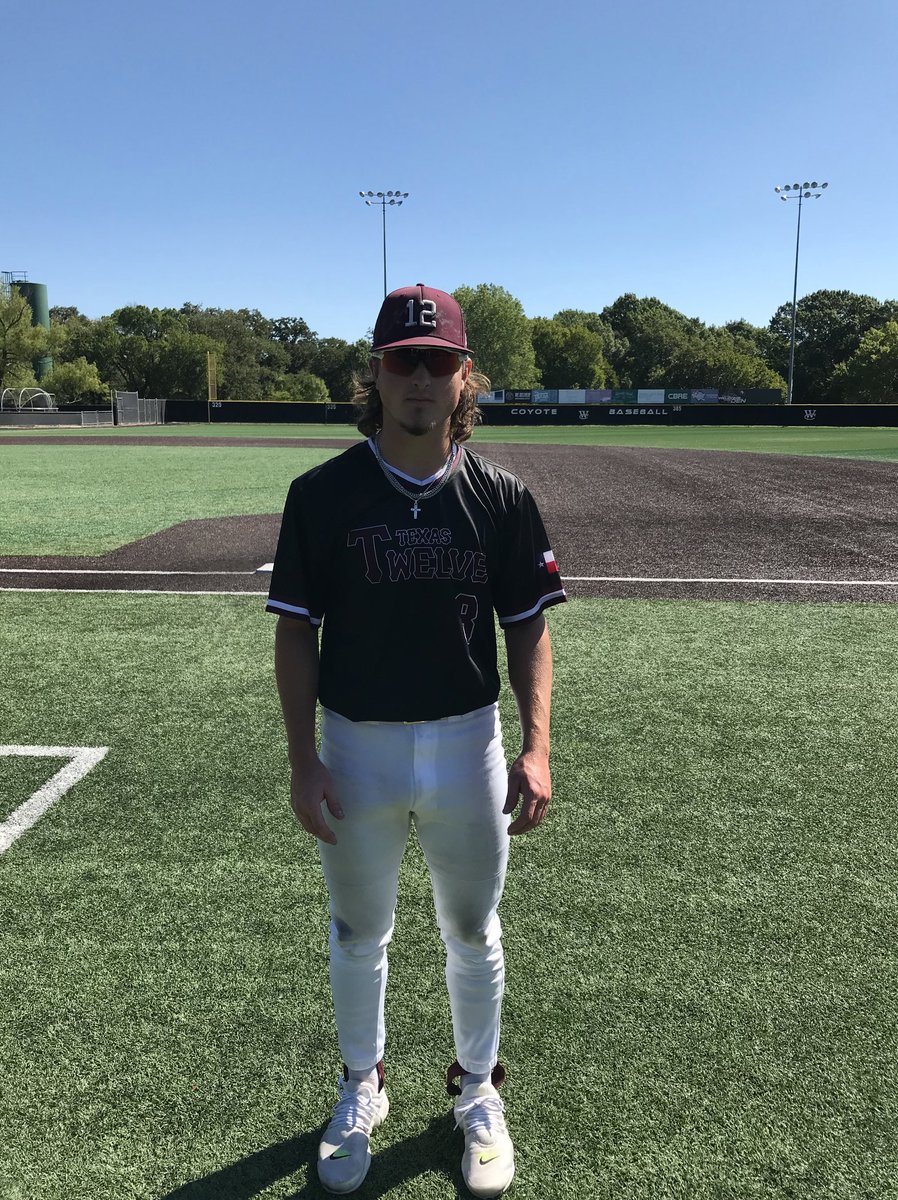 FiveToolTexas's tweet photo. .@texas_scouts F: @TwelveRecruits 2023 Maroon 9, United Baseball Club 1
PoG: @DrewMarkle4 2-3, 3B, 4 RBI, 2R
Pitcher: @dagley_ty 3 IP, 3K, 2H, 0R https://t.co/mV9F59YZ2G