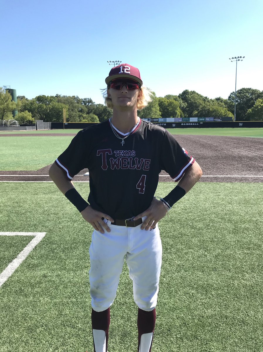 FiveToolTexas's tweet photo. .@texas_scouts F: @TwelveRecruits 2023 Maroon 9, United Baseball Club 1
PoG: @DrewMarkle4 2-3, 3B, 4 RBI, 2R
Pitcher: @dagley_ty 3 IP, 3K, 2H, 0R https://t.co/mV9F59YZ2G