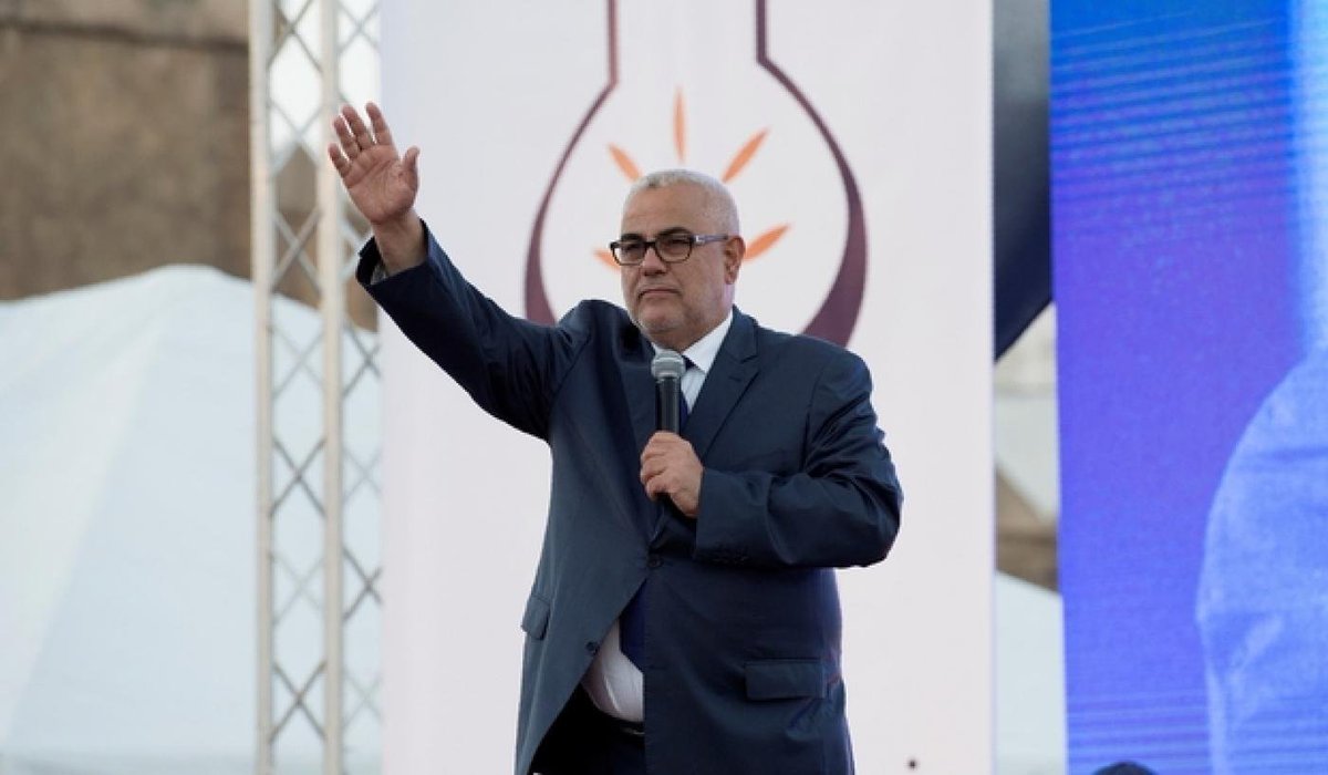 MoroccoIntel's tweet photo. 🇲🇦| Benkirane ce samedi lors d'un meeting:

« Les Libyens et les Tunisiens souhaitent maintenant le retour de Kadhafi et Ben Ali [..]

Grâce à Dieu nous n’avons ni Kadhafi ni Ben Ali, nous avons un homme dont nous connaissons parfaitement ses origines, un descendant du Prophète » https://t.co/7zwFYNPGIS