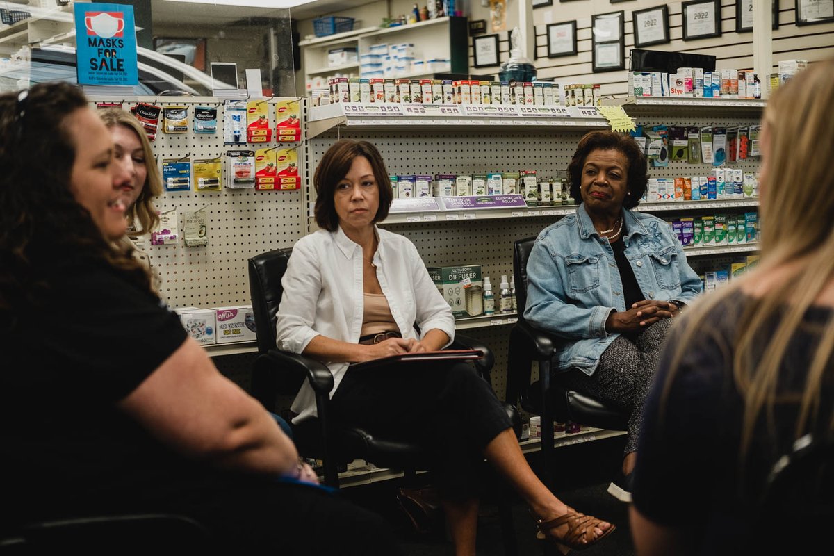 CheriBeasleyNC's tweet photo. Right now, drug companies are making record profits while families struggle to afford the medication they need to live.
Thank you to everyone who shared their stories with me and to Akers Pharmacy for hosting this vital conversation on why we MUST lower prescription drug costs. https://t.co/FvYRy1s0Lj