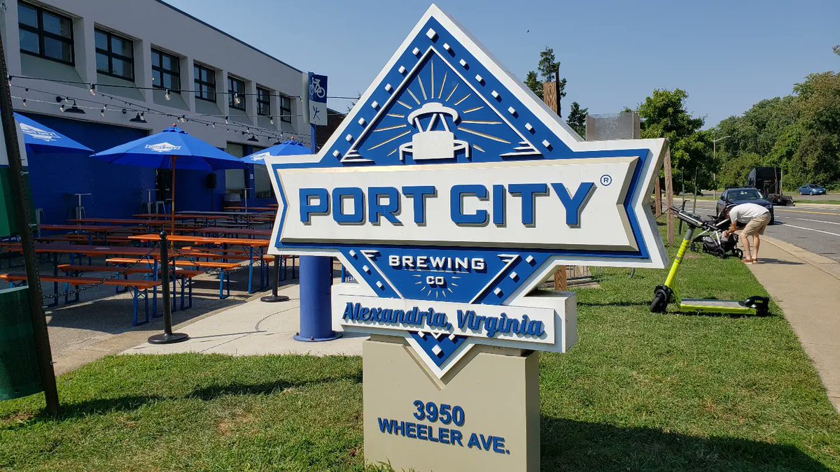 apothecaryspice's tweet photo. NoVA and DC folks, @apothecaryspice will be at @PortCityBrew today (Sunday) from noon to 5pm. It's a beautiful day out. Come get some #WickedGoodness and stock up on your Fall present needs.
#MadeInALX https://t.co/9xybshS4lB