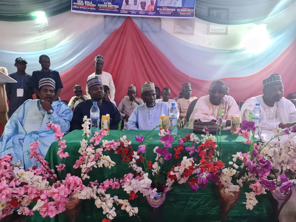 AwanaBaba's tweet photo. The Hon. Commissioner for RRR, Engr. Alhaji Mustapha Gubio, ably represented by Hon. Mali Bulama Mali Gubio,mnes at the grand lunching ceremony of K/Z support organisation. The event took place at the APC State Party Secretariat with highly classified dignitaries in attendance. https://t.co/jkeRSGkrVP