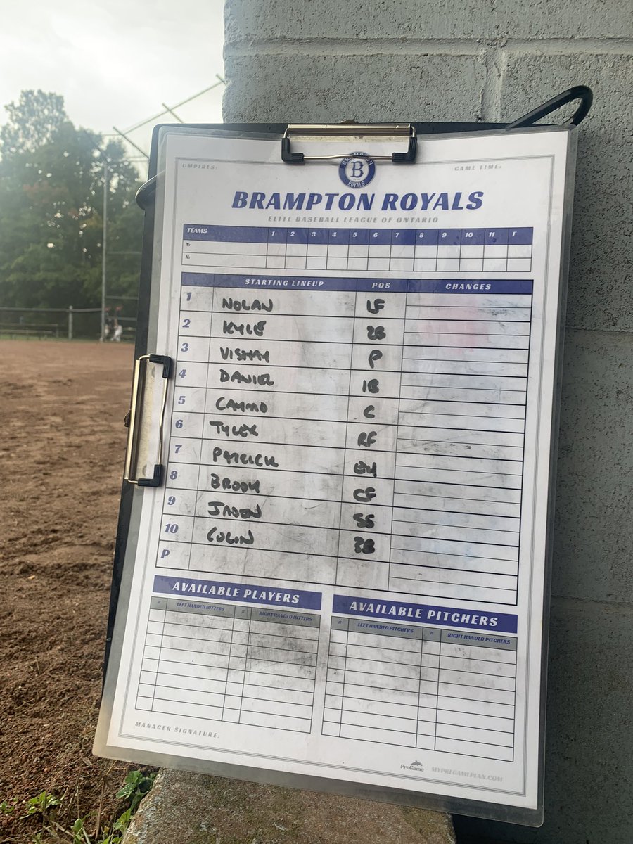 RoyalsElite06's tweet photo. Bramptons favourite team ready to battle Thornhill in the semi’s @BallMechanic @BMBaseballinc @BramptonRoyals https://t.co/txtPJE6MS3